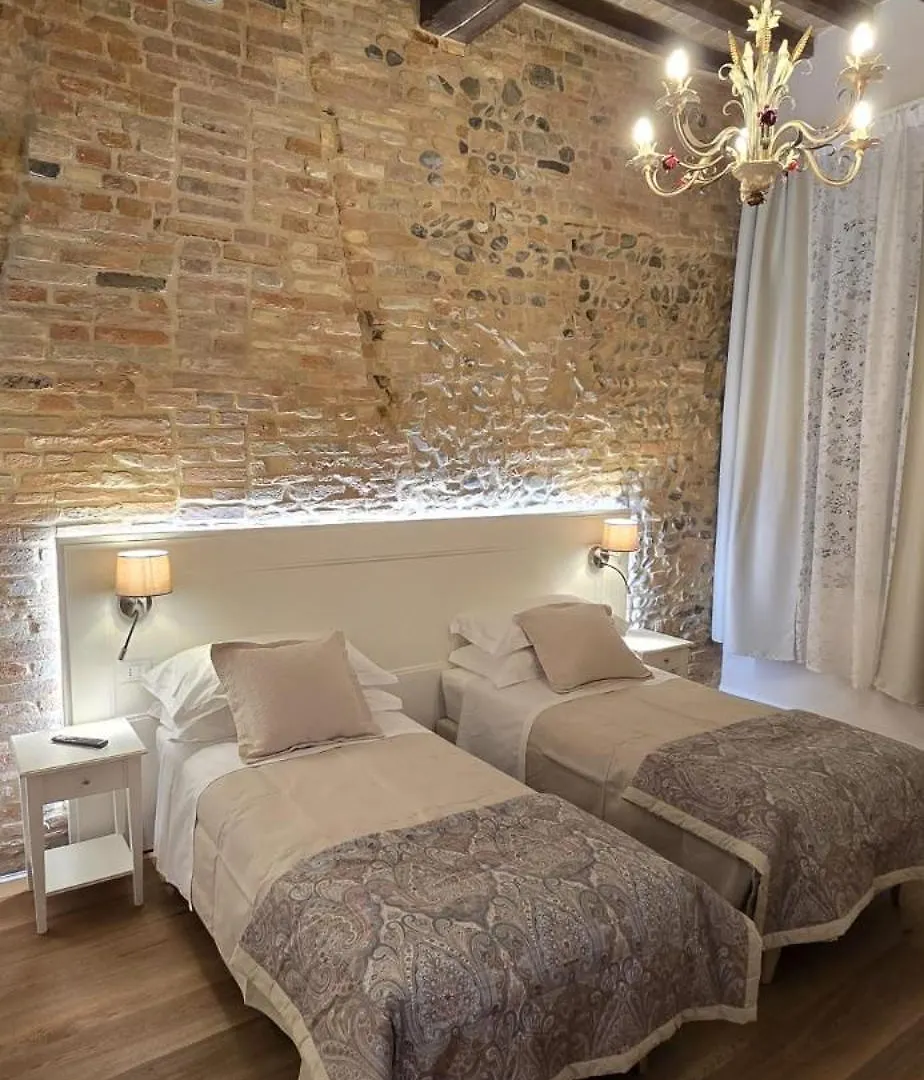 Le Camere Di Rigoletto B&B Parma 0*,  Italy